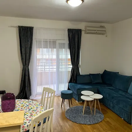 Apartamento Lovely *